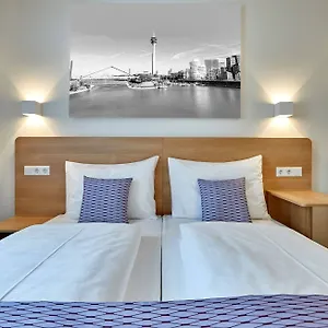 Hotel Mcdreams Düsseldorf-city